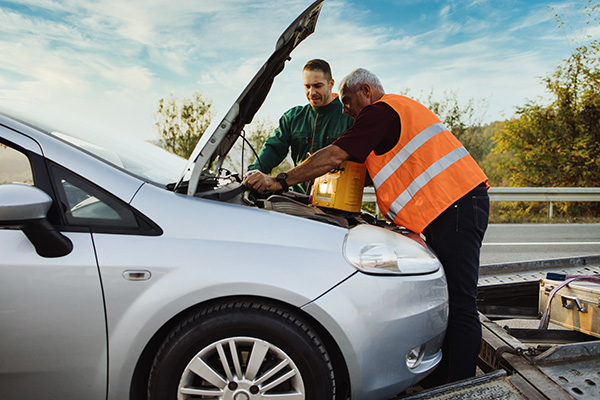 7 Vehicle Breakdowns That Mean You Should Call for a Tow Instead of Keep Driving